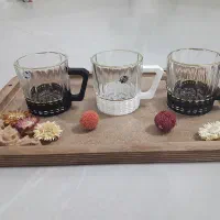 نیم لیوان رنگی