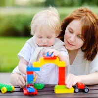 مربی خانم نیروی کمکی ،حقوق نوشته شده