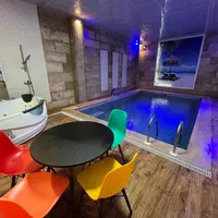 اجاره روزانه/هفتگی  ویلا استخردار شهرکی