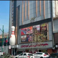 مدیر داخلی استخر و سالن اسپا