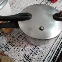 زودپزدو سوپاپ سالم ۸لیتری