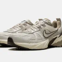 کتونی راحتی V2k اصل ویتنام|کیف، کفش، کمربند|رشت, پارک شهر|دیوار