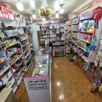 ویترین و دکور مغازه