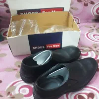 کفش مردانه سایز۴۳ جنس کفش چرمه