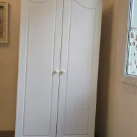 تخت و کمد نوزاد