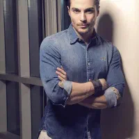 استخدام مدل لباس آقا (برای عکاسی)