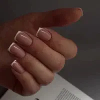 آموزش تخصصی کاشت ناخن