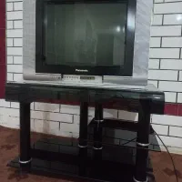 تلویزیون پاناسونیک به همراه زیر تلویزیون