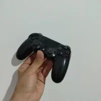 دسته ps4 سالم