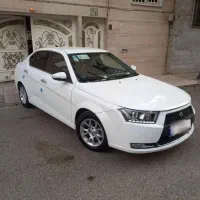 دنا پلاس ۵ دنده در حد خشک