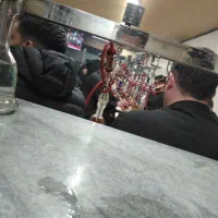 چایی ریز و وسط کار قهوه خانه