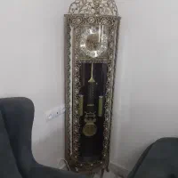 ساعت ایستاده برونز سنگین و پرکار