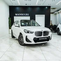 BMW IX1 2025