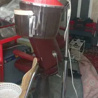 سشوار بزرگ آرایشگاه