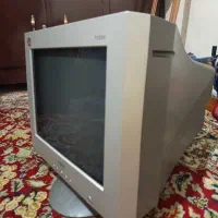 مانیتور کامپیوتر