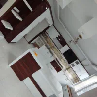 ۱۵۵ مترطبقه ۱ و ۵ موجود پارکینگ اختصاصی