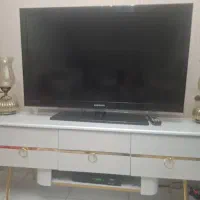 ال سی دی ۴۲ اینچ کاملا سالم
