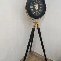 ساعت ایستاده