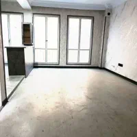 ۸۵متر ۲خوابه ط۲ با آسانسور و  انبار ی
