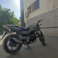 موتور پالس ۱۸۰