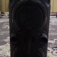 اسپیکر میکروفون دار بزرگ و یک دونه اسپیکر کوچک|سیستم صوتی خانگی|خرمآباد, |دیوار