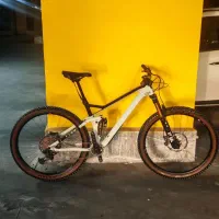 دوچرخه کیوب کربن تریل کاشیما