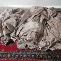 تعدادی لوازم فروشی