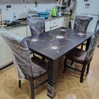 میز غذاخوری