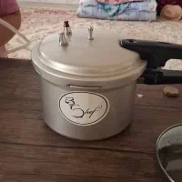 مقداری وسایل|ظروف پخت‌وپز|مشهد, سرافرازان|دیوار