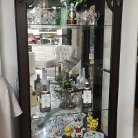 بوفه شیشه ای