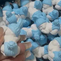 پستونک و‌نوزاد دختر و پسر