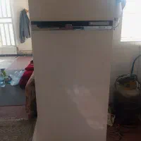 تلویزیون و میز شیشه‌ای و یخچال|تلویزیون و پروژکتور|شیراز, شهرک سعدی|دیوار