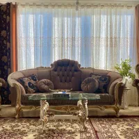 (فروش فوری )مبل کلاسیک ۸نفره با ناهارخوری ۶ نفره