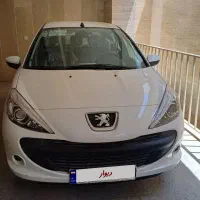 پژو 207I-MT سقف فلز دنده ای مدل 1403 صفر