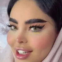 کاشت مژه و ناخن|خدمات آرایشگری و زیبایی|قم, شهرک مهدیه (مدرس)|دیوار