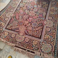 فرش طرح ابریشم