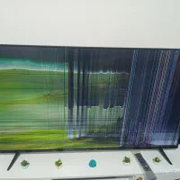 تلویزیون ال سی دی شکسته  55 دوو