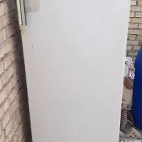 یخچال آزمایش