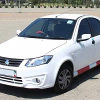 آموزش و تمرین رانندگی خانم به خانم