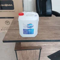 جرم گیر بدون بو و بدون آسیب به دست ۱۰ لیتری|مواد شوینده و دستمال کاغذی|ارومیه, |دیوار