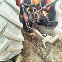 تراکتور فرگوسن ۲۸۵ مدل ۸۳|خودرو سنگین|ملایر, |دیوار