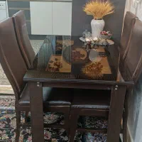 میز ناهار خوری 4نفره سالم و تمیز