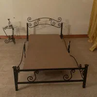 تختخواب فرفورژه با کفی چوبی