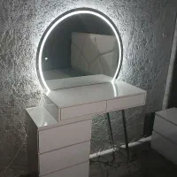 میز آرایشی آینه گرد|میز و صندلی غذاخوری|شیراز, گویم|دیوار