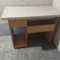 میز کامپیوتر