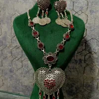 گردنبند ورشو با ابکاری نقره|جواهرات|کرمانشاه, |دیوار