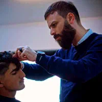 آموزش خدمات آرایشگری آموزشگاه آرایشگری تضمین خصوصی|خدمات آموزشی|تهران, صادقیه|دیوار