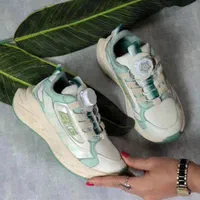 کتونی بی کی جی بچه گانه|کیف، کفش، کمربند|تهران, افسریه شمالی|دیوار