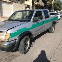 نیسان پیکاپ ۸۸