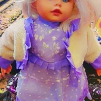 عروسک دخترونه